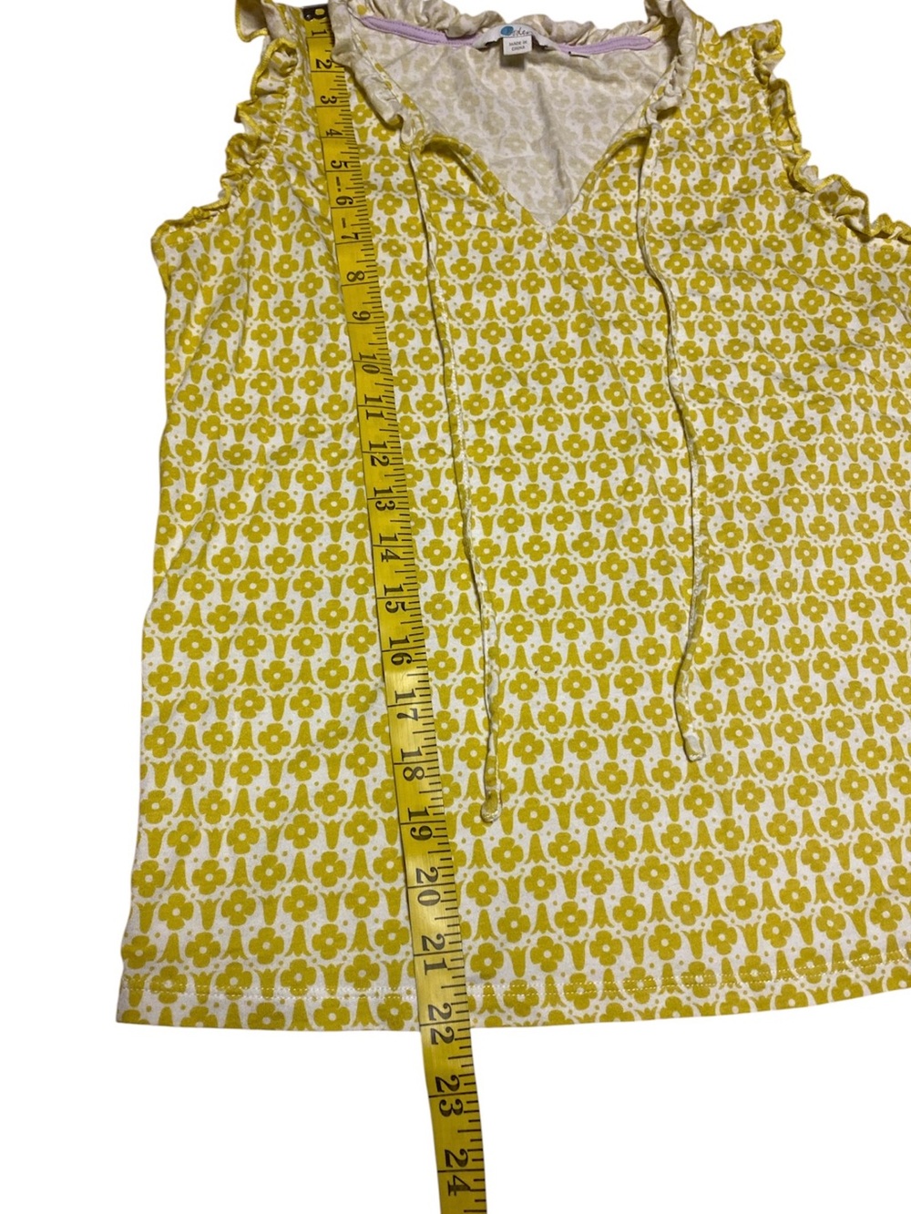 Boden Women’s Sleeveless Yellow & White Geometric Print V-Neck Ruffle Top Size 8 - Picture 4 of 9